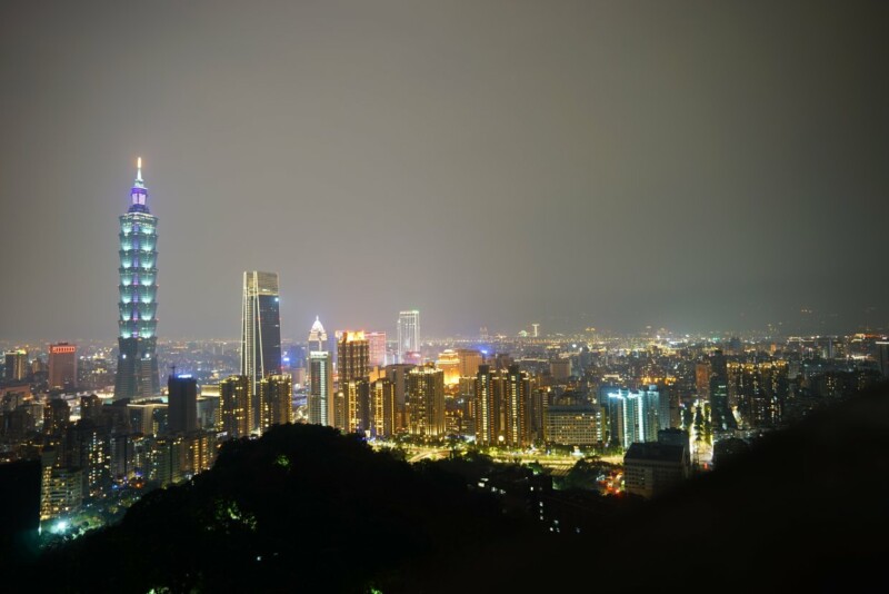 shutterstock_1354815110-1240x827